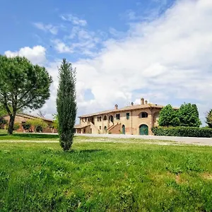 agriturismo-casa-rossa.it-tuscanyhotel.com/